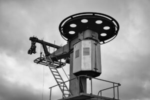 リフトアップ美顔器で小顔効果を実感する方法は？